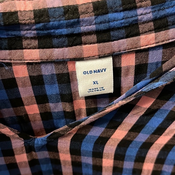 Old Navy Blue/Pink Flannel Blouse Size XL - Picture 3 of 3